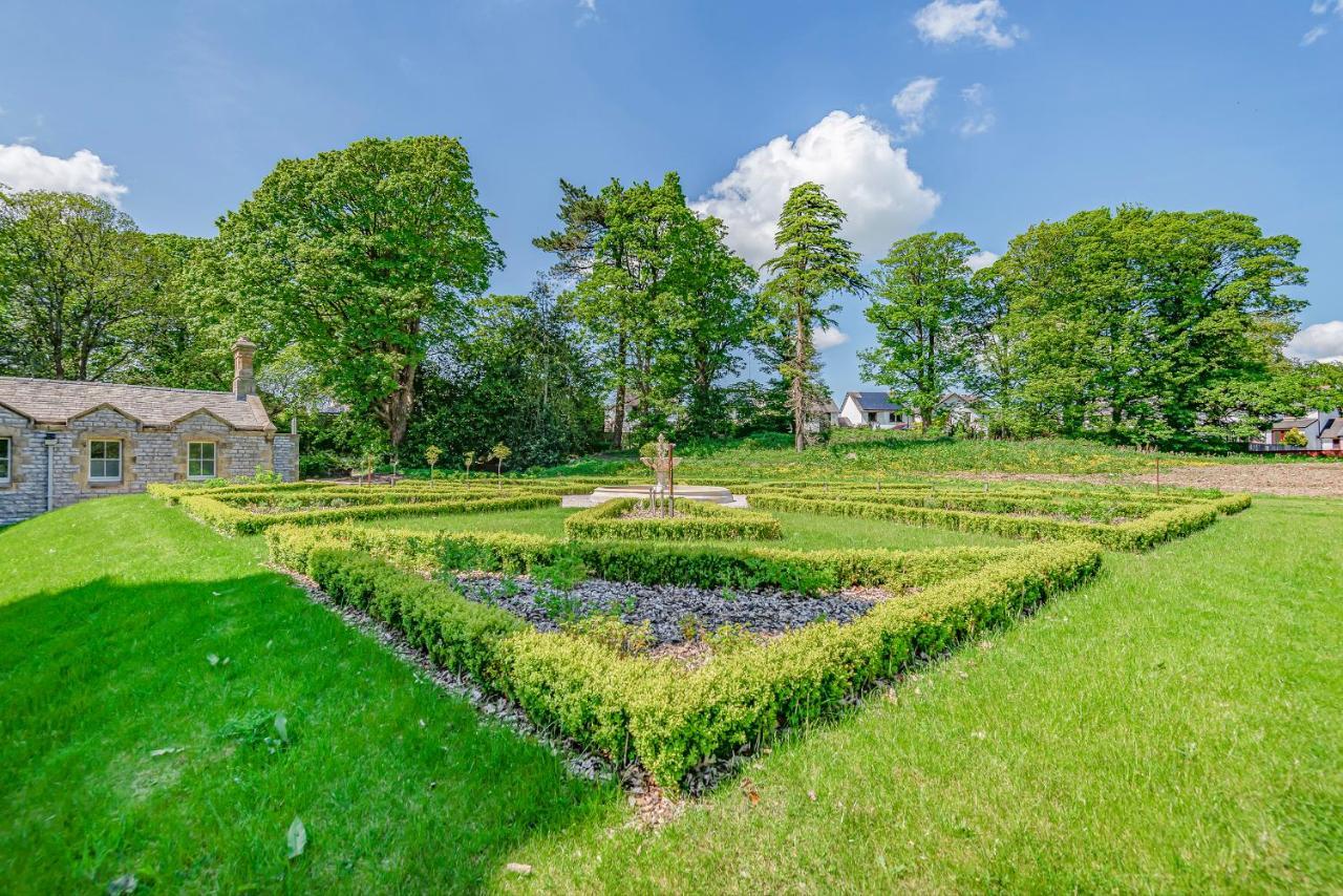 The Violet Suite Stone Cross Mansion Ulverston Exteriör bild