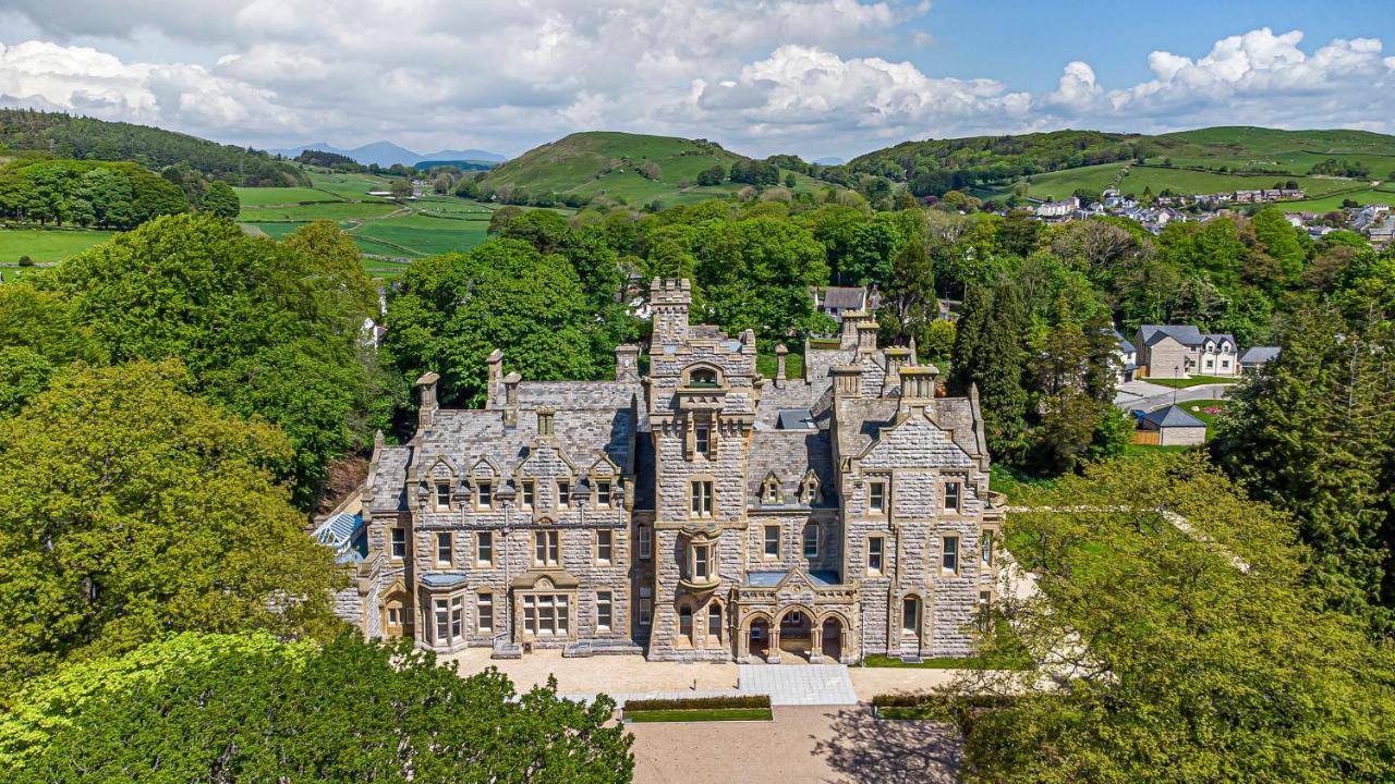 The Violet Suite Stone Cross Mansion Ulverston Exteriör bild