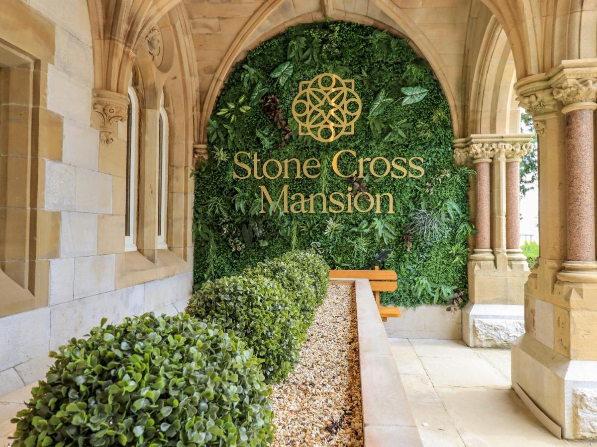 The Violet Suite Stone Cross Mansion Ulverston Exteriör bild